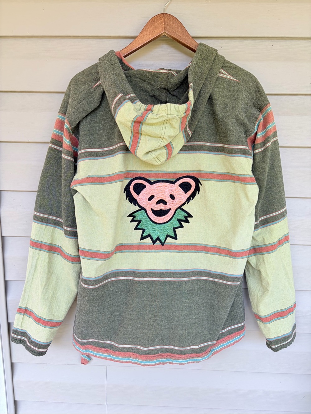 VTG Gypsy Rose Grateful Dead Baja Hoodie Nepal Striped Dancing Bear Festival